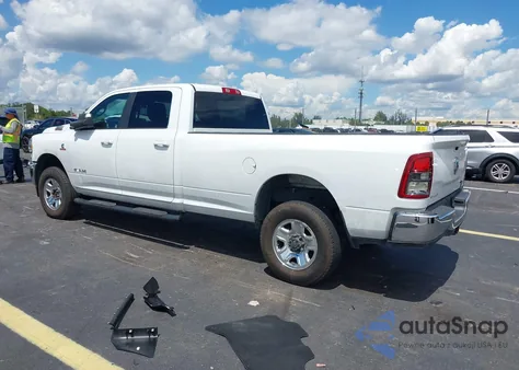 2021 Ram 2500 Big Horn 4X4 8' Box from USA, damaged, VIN 3C6UR5JLXMG555396